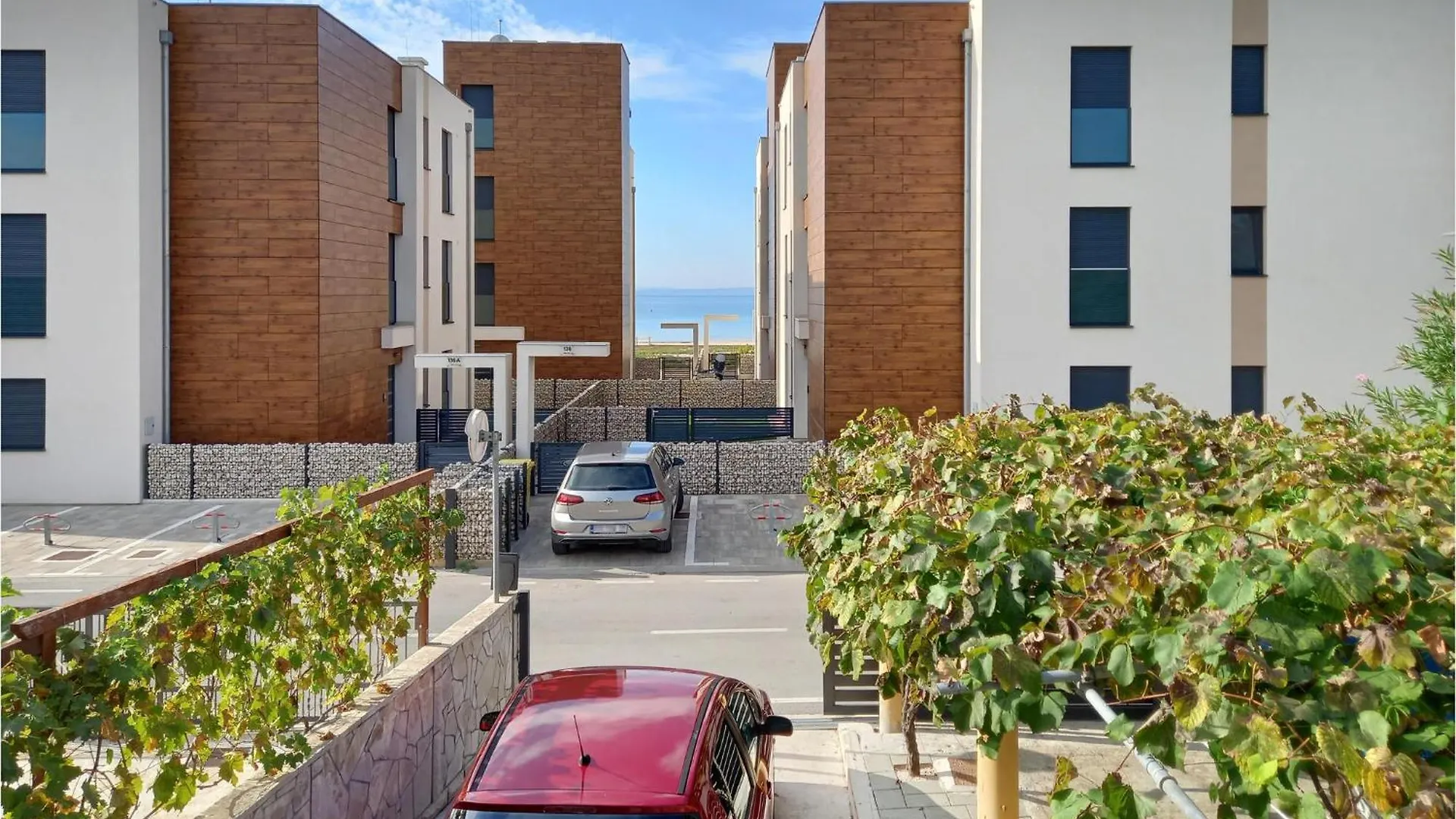 Cozy Apartment In Vir With Wifi