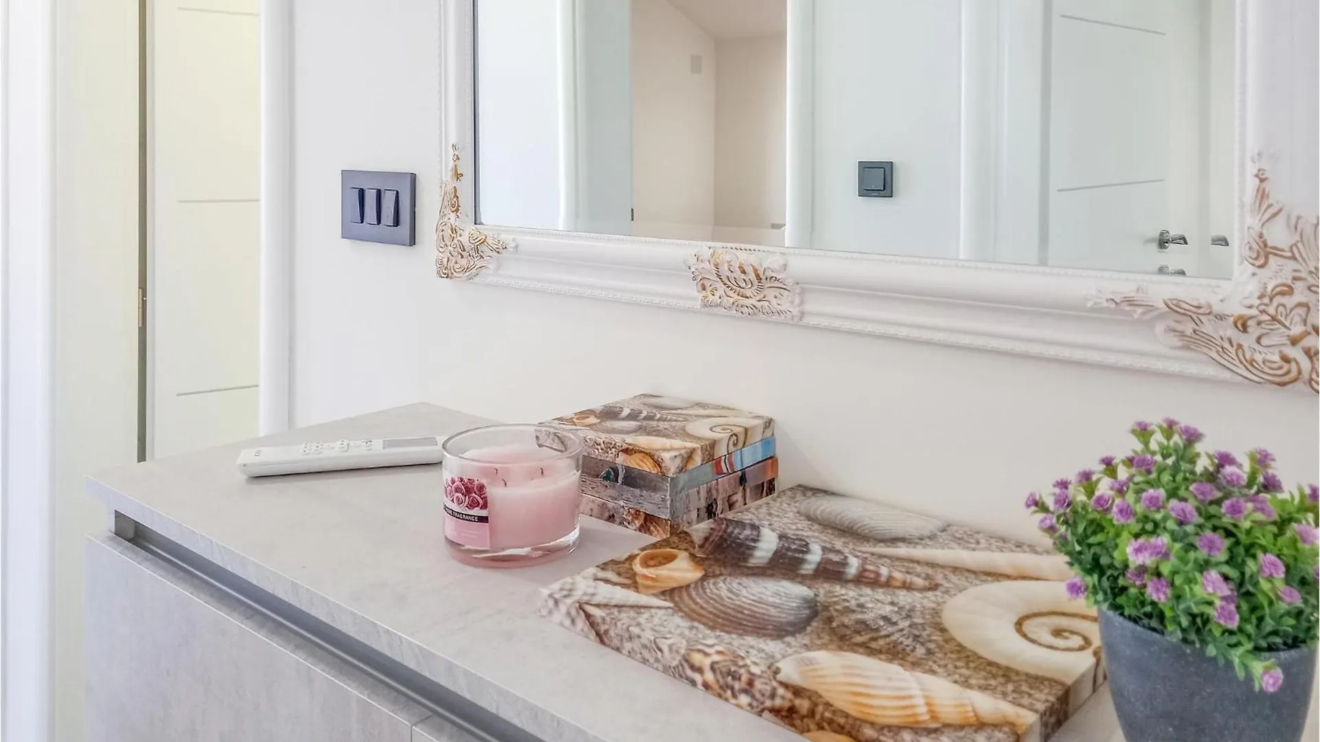 Cozy Apartment In Vir With Wifi