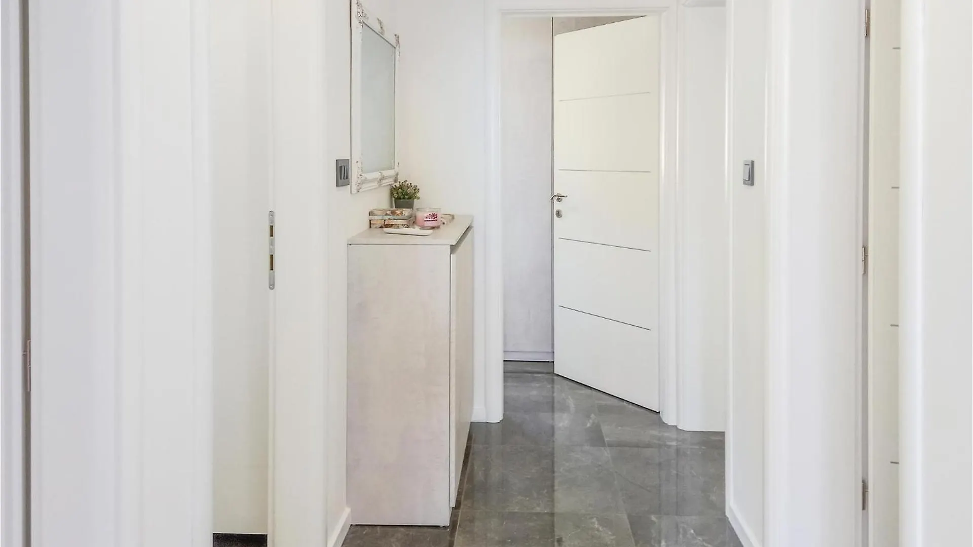 Cozy Apartment In Vir With Wifi